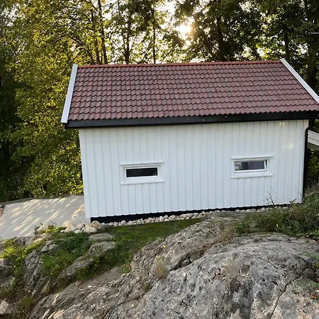 Ferienhaus Cozy Close To Idyllic Archipelago With Additional Building If Booked For Than 2 People *