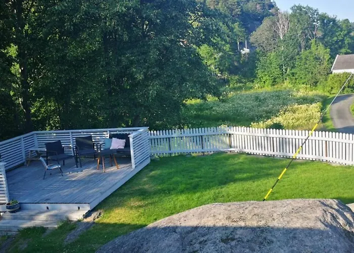Cozy Close To Idyllic Archipelago With Additional Building If Booked For Than 2 People Eydehavn