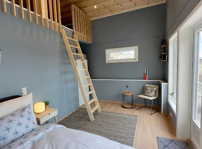 Cozy Close To Idyllic Archipelago With Additional Building If Booked For Than 2 People Ferienhaus *