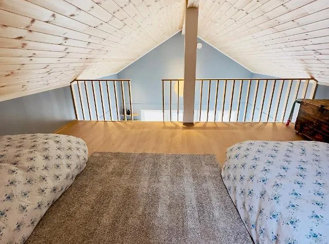Cozy Close To Idyllic Archipelago With Additional Building If Booked For Than 2 People * Eydehavn